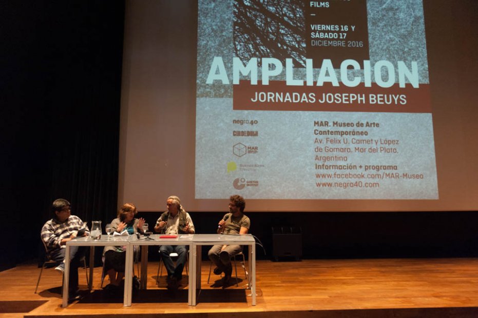 Ampliación – Jornadas Joseph Beuys 44