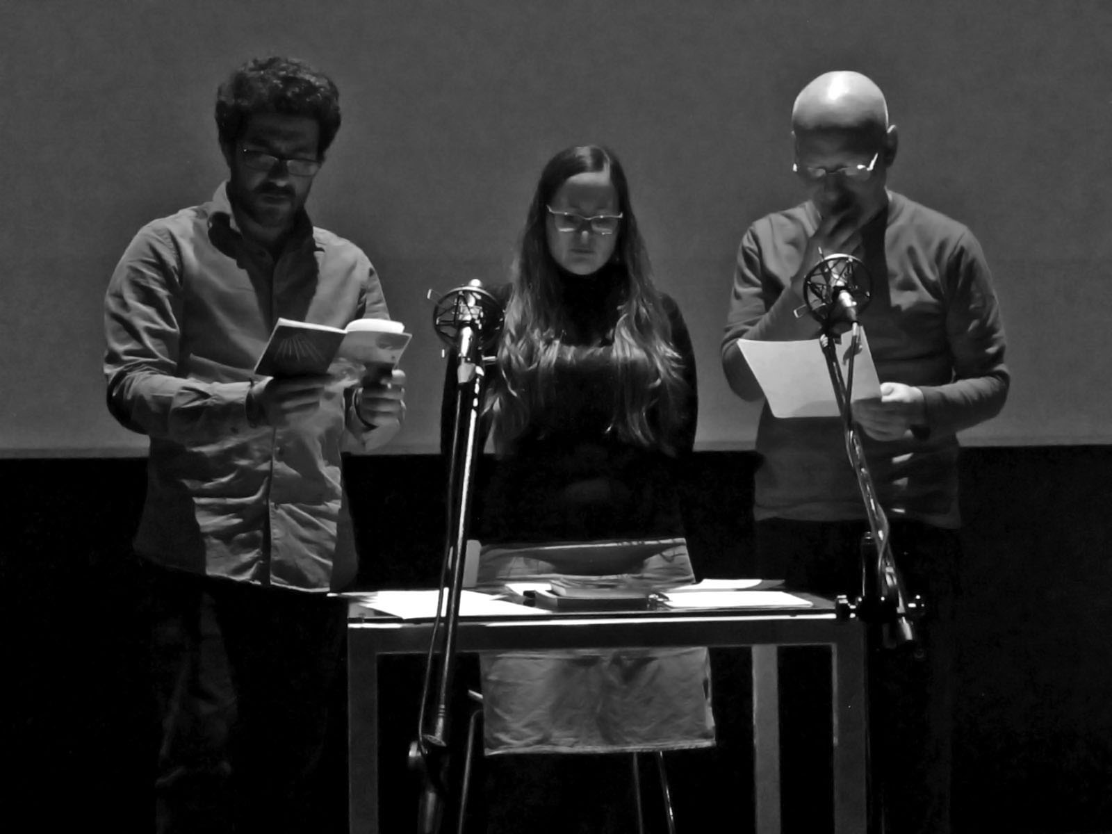 Esbozos radiales – Música y poesía de acción 15