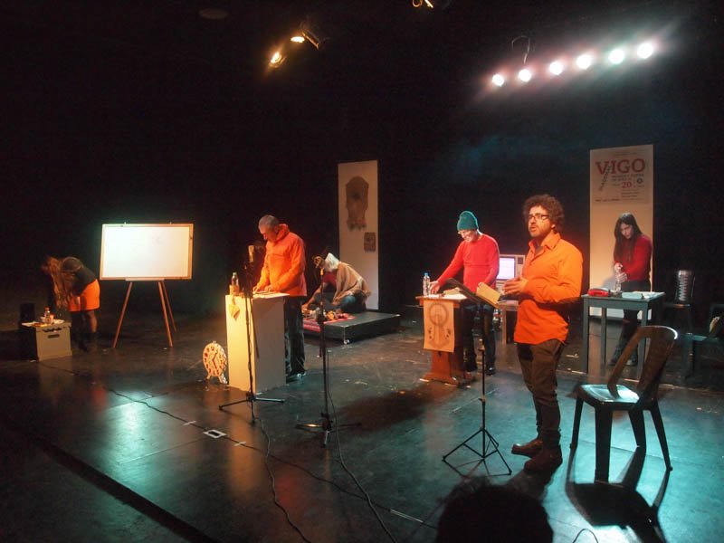 Diagonal Vigo > Música y poesía de acción 4