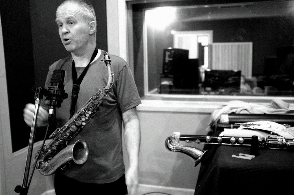 Frode Gjerstad (Noruega) Saxo – Improvisación 1